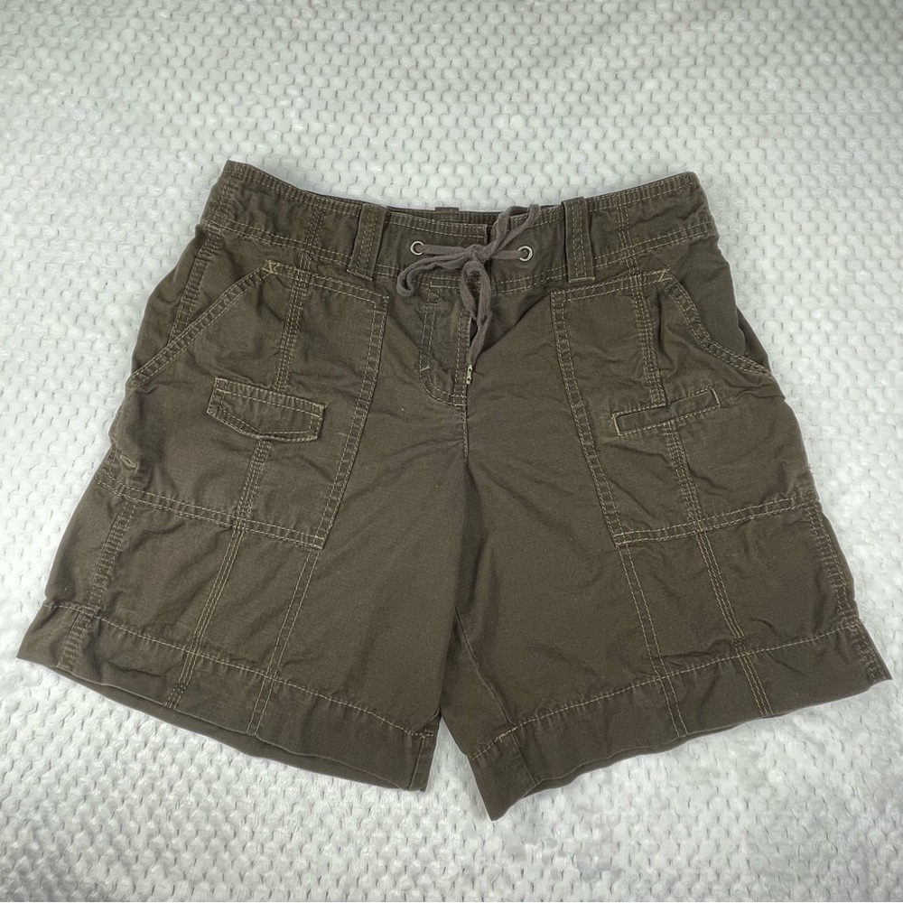 🔥Y2K LOFT Ann Taylor Brown Cargo Shorts Mid Rise 100% Cotton Women’s Size 2